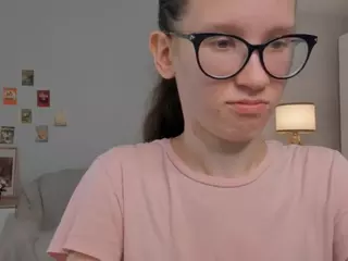 LynetteBails's Live Sex Cam Show