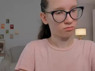 LynetteBails's Live Sex Cam Show