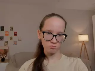 LynetteBails's Live Sex Cam Show