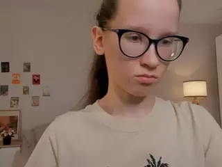 LynetteBails's Live Sex Cam Show