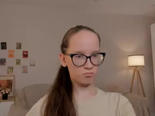 LynetteBails's Live Sex Cam Show