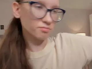 LynetteBails's Live Sex Cam Show