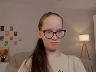 LynetteBails's Live Sex Cam Show