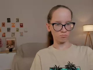 LynetteBails's Live Sex Cam Show