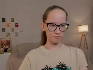 LynetteBails's Live Sex Cam Show