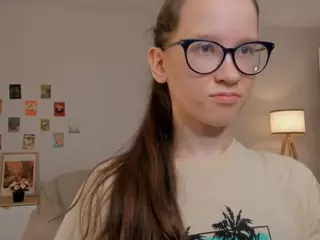LynetteBails's Live Sex Cam Show