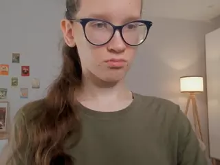 LynetteBails's Live Sex Cam Show