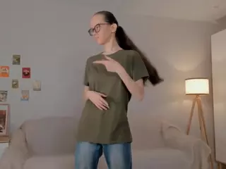 LynetteBails's Live Sex Cam Show