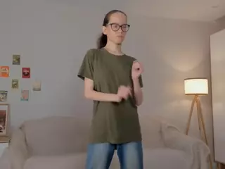 LynetteBails's Live Sex Cam Show
