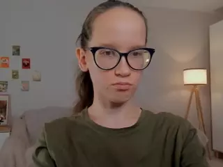 LynetteBails's Live Sex Cam Show