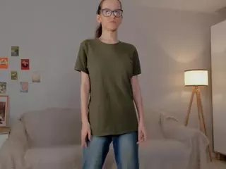 LynetteBails's Live Sex Cam Show