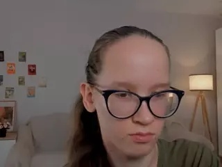LynetteBails's Live Sex Cam Show