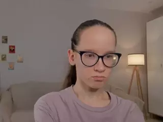 LynetteBails's Live Sex Cam Show
