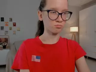LynetteBails's Live Sex Cam Show