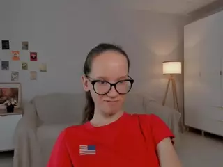 LynetteBails's Live Sex Cam Show