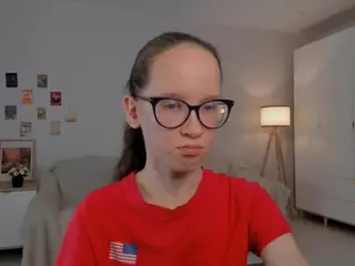 LynetteBails's Live Sex Cam Show