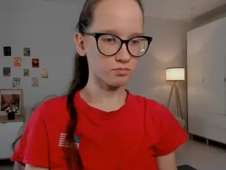 LynetteBails's Live Sex Cam Show