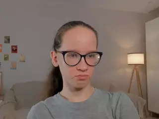 LynetteBails's Live Sex Cam Show
