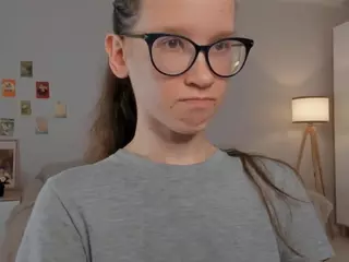 LynetteBails's Live Sex Cam Show