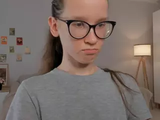 LynetteBails's Live Sex Cam Show