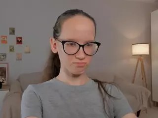 LynetteBails's Live Sex Cam Show