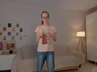 LynetteBails's Live Sex Cam Show