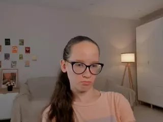 LynetteBails's Live Sex Cam Show