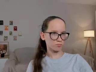 LynetteBails's Live Sex Cam Show