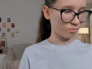 LynetteBails's Live Sex Cam Show