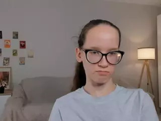 LynetteBails's Live Sex Cam Show