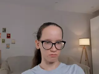LynetteBails's Live Sex Cam Show