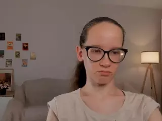 LynetteBails's Live Sex Cam Show