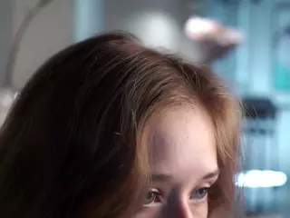 Mia's Live Sex Cam Show