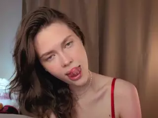 MaydaFisk's Live Sex Cam Show