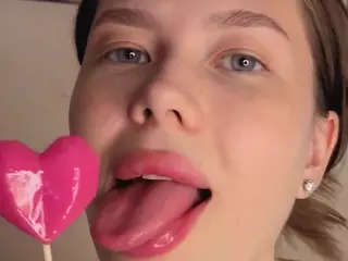MaydaFisk's Live Sex Cam Show
