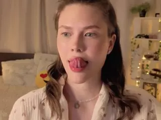 MaydaFisk's Live Sex Cam Show