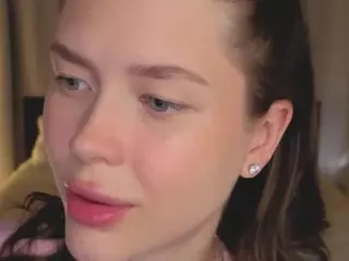 MaydaFisk's Live Sex Cam Show