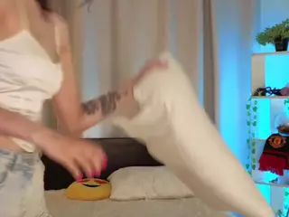 MaydaFisk's Live Sex Cam Show