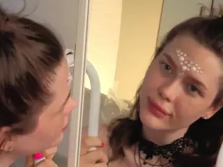 MaydaFisk's Live Sex Cam Show
