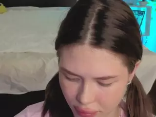 MaydaFisk's Live Sex Cam Show