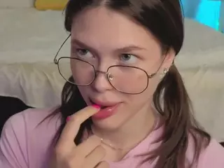 MaydaFisk's Live Sex Cam Show