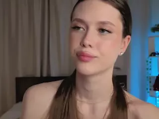MaydaFisk's Live Sex Cam Show