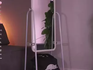 MeganCooks's Live Sex Cam Show