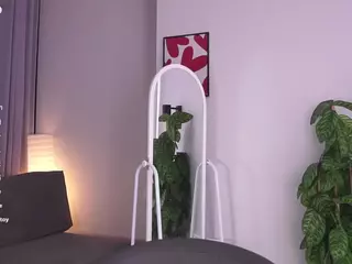 MeganCooks's Live Sex Cam Show