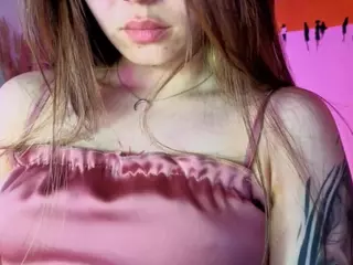 OdeliaElin's Live Sex Cam Show