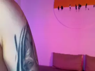 OdeliaElin's Live Sex Cam Show
