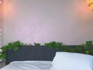 RowenaDudley's Live Sex Cam Show