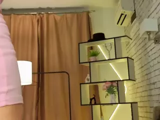 Emilia's Live Sex Cam Show