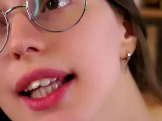 Aliza's Live Sex Cam Show