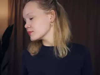 Betty's Live Sex Cam Show